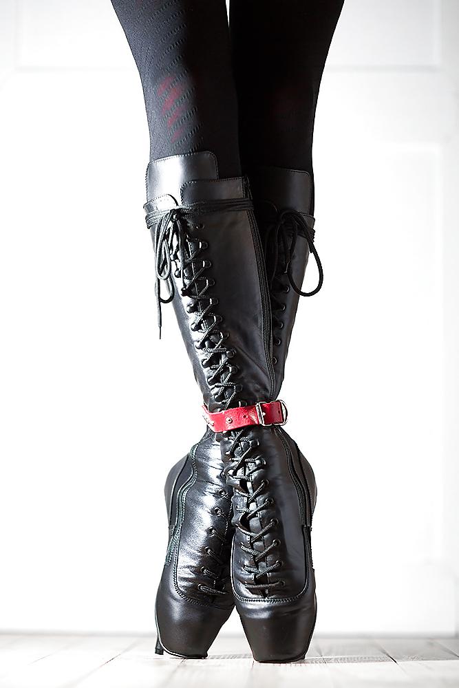 12P Ballet boots & Bondage