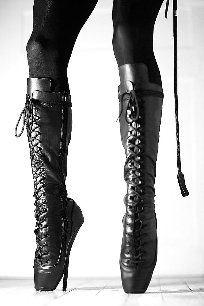 12P Ballet boots & Bondage