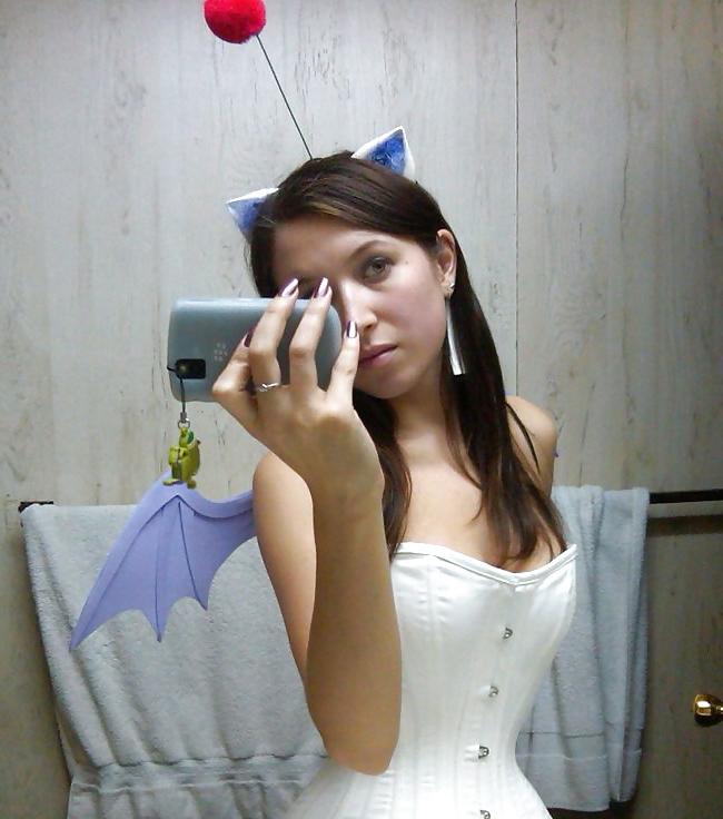 13P SEXY YOUNG BABES FLASHING