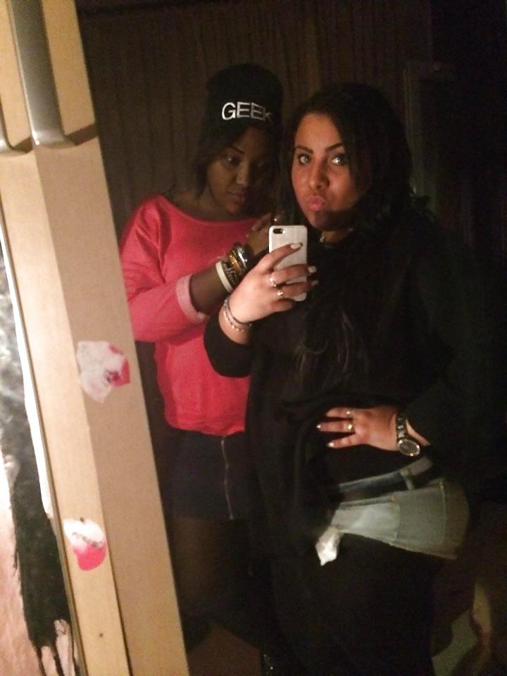 8P Amel beurette a black