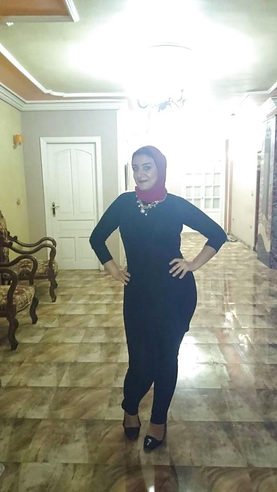 20P Egyptian Big Tits Girls of Alexandria 12 : The Milfs 