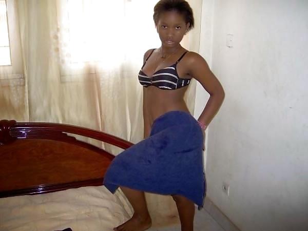 24P Ebony luv,