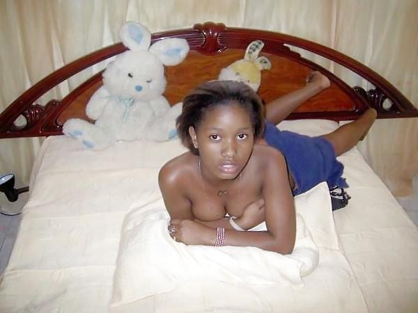 24P Ebony luv,