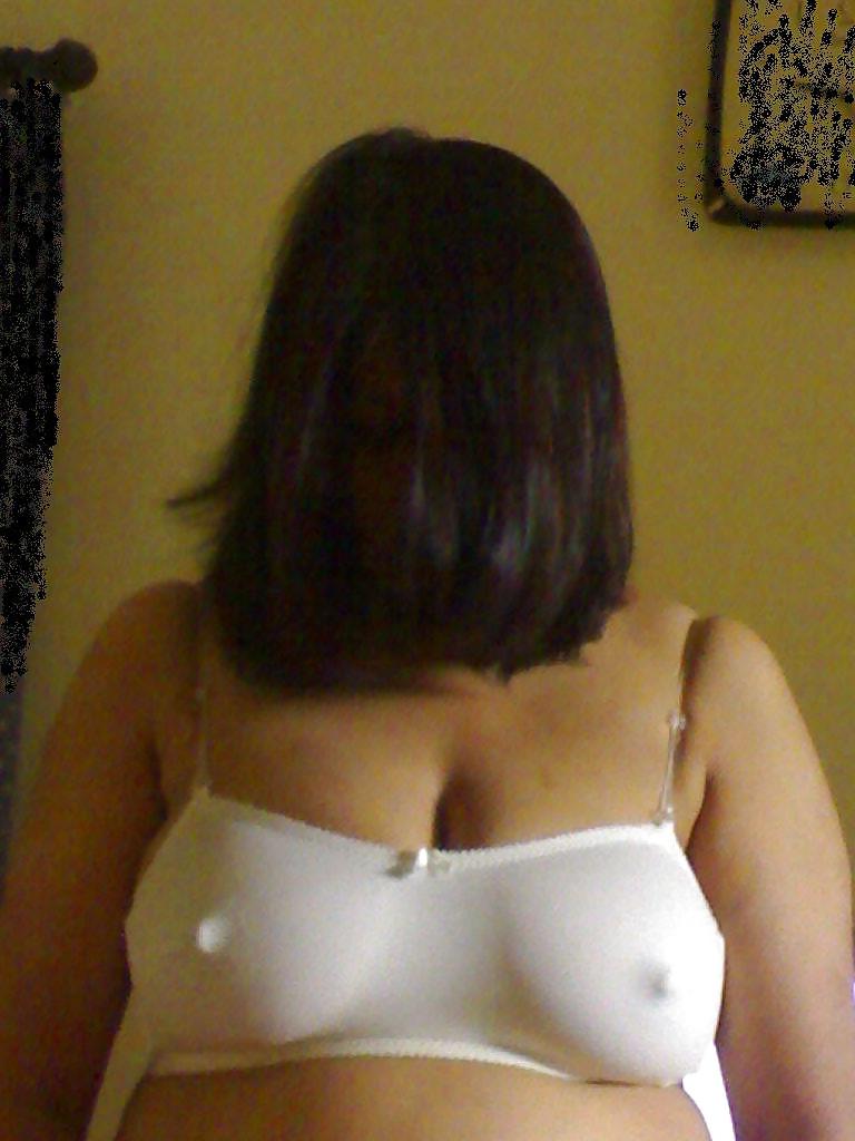 12P Indian house wife 5