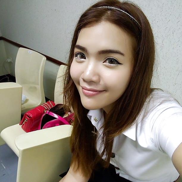 10P Creampie on panty my friend #7 (kung)