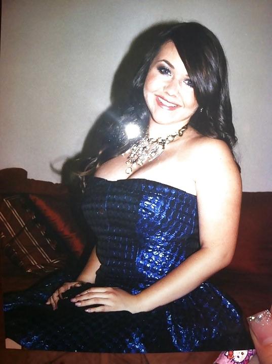 10P Smoking hot Giselle and her big tits