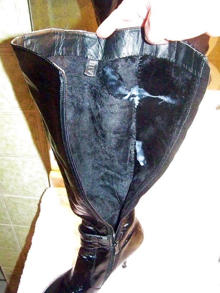 5P Leather boots cum
