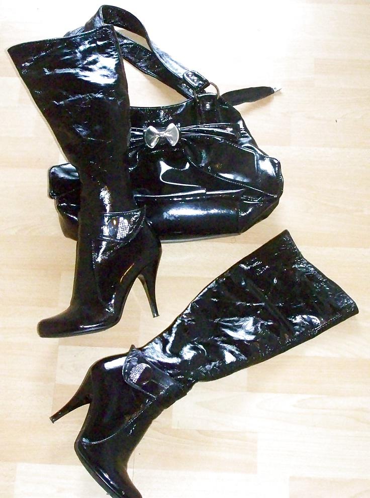 5P Leather boots cum