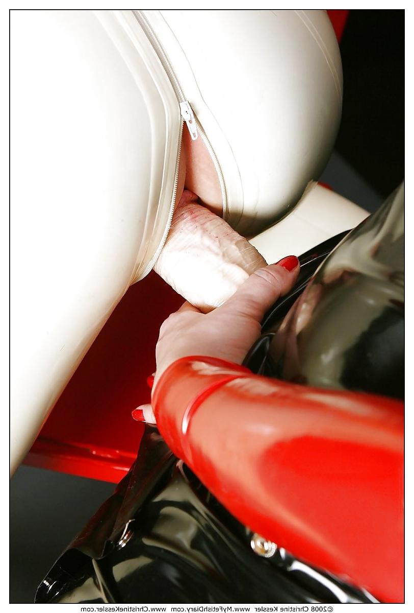 25P Latex Medical Lesbian Bondage
