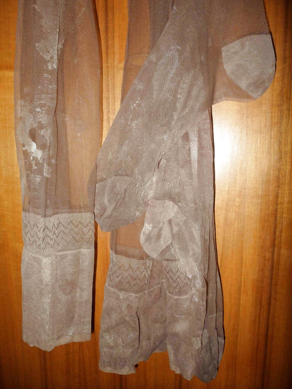 25P Sperm on devine stockings!!!!