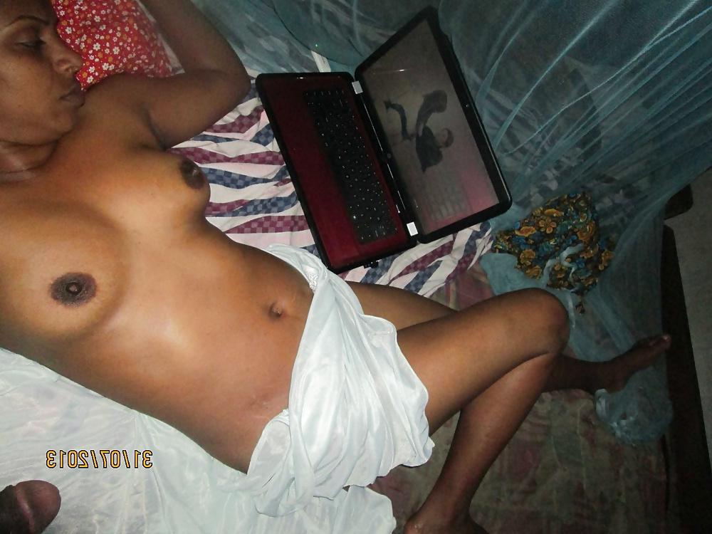 25P Indian girl enjoy with her bf