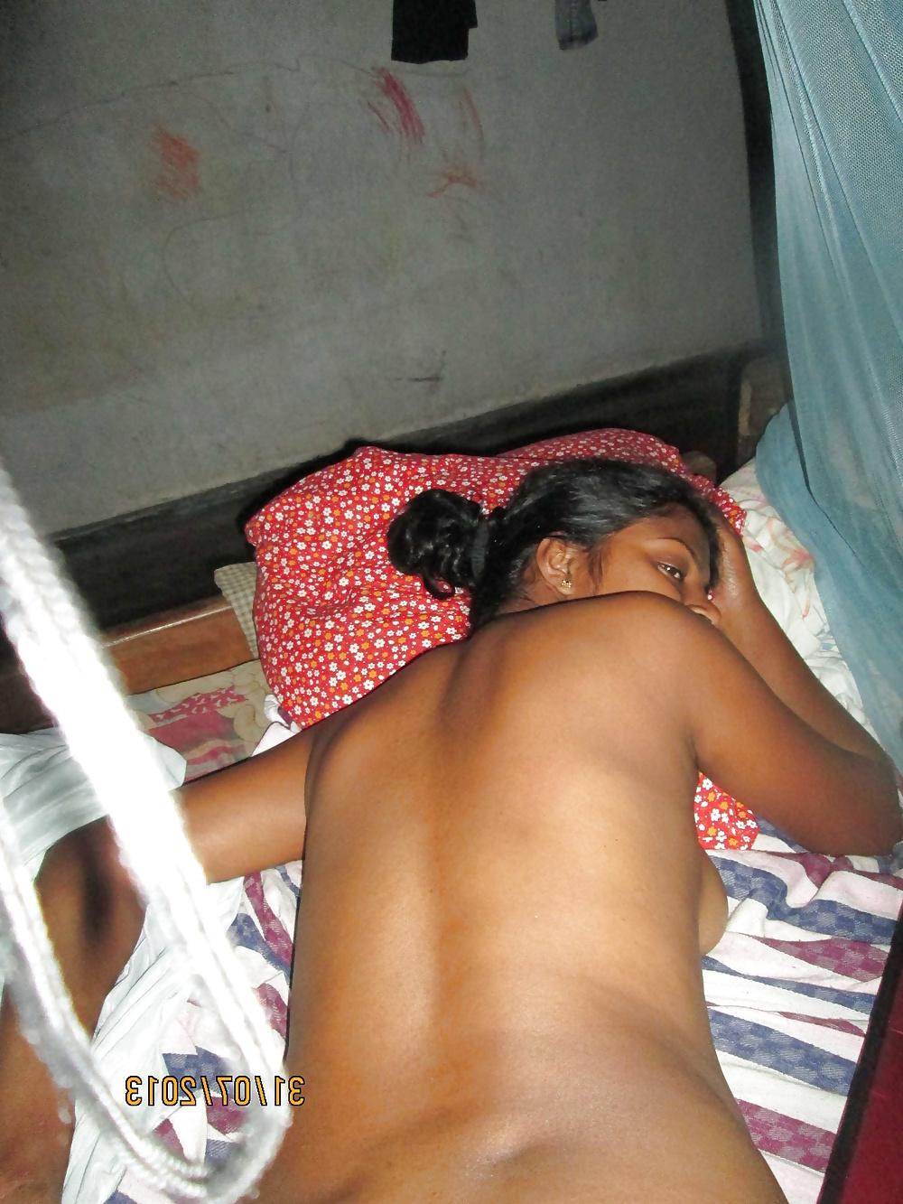 25P Indian girl enjoy with her bf