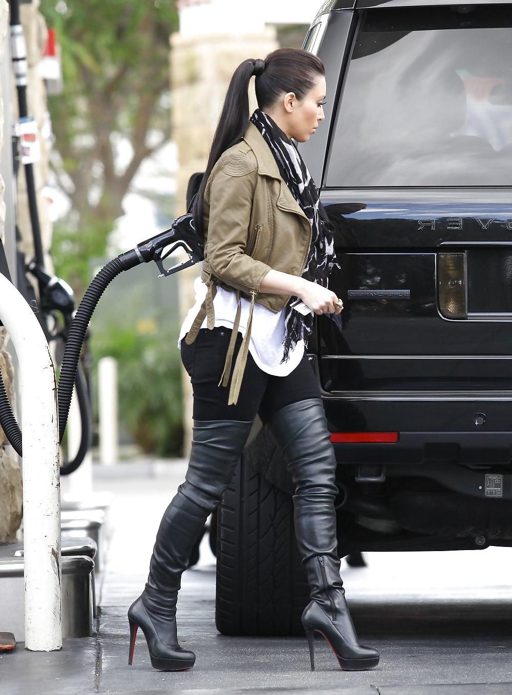25P Kim Kardashian in big boots pumping gas in Calabasas