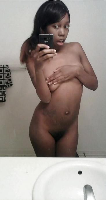 25P Ebony babes