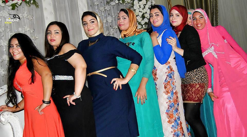 25P Egyptian Big Tits Girls of Alexandria 8 : The Milfs 