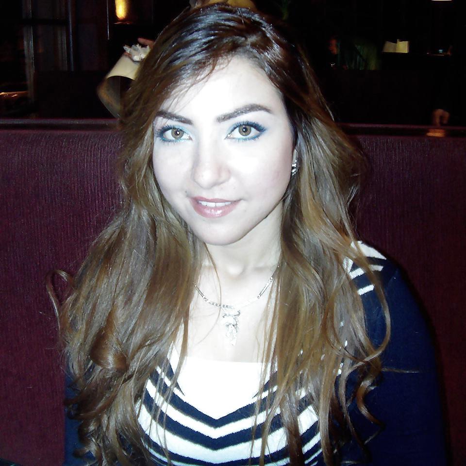 25P Egyptian Big Tits Girls of Alexandria 8 : The Milfs 