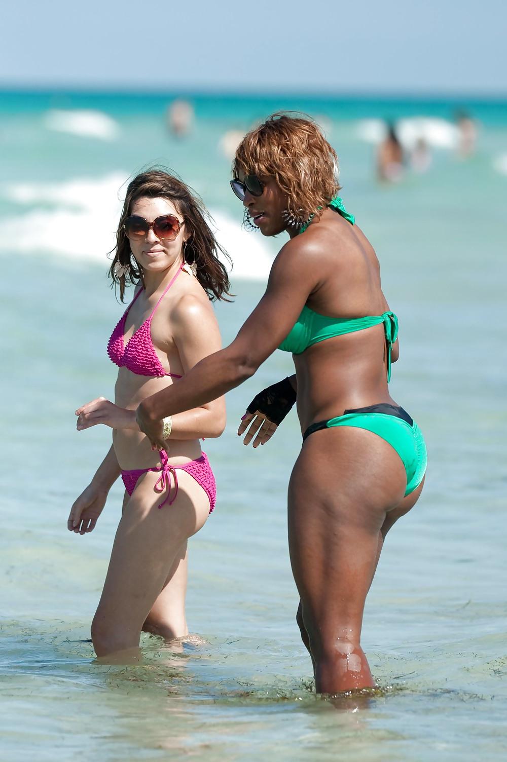 13P Serena Williams  Monster Ass and Boobs On The Beach In Miami