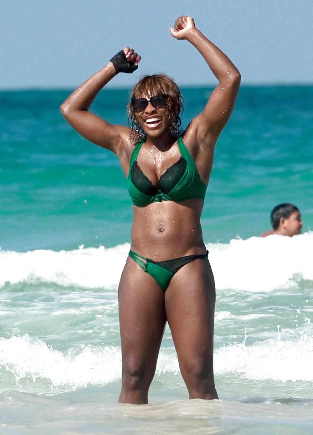 13P Serena Williams  Monster Ass and Boobs On The Beach In Miami
