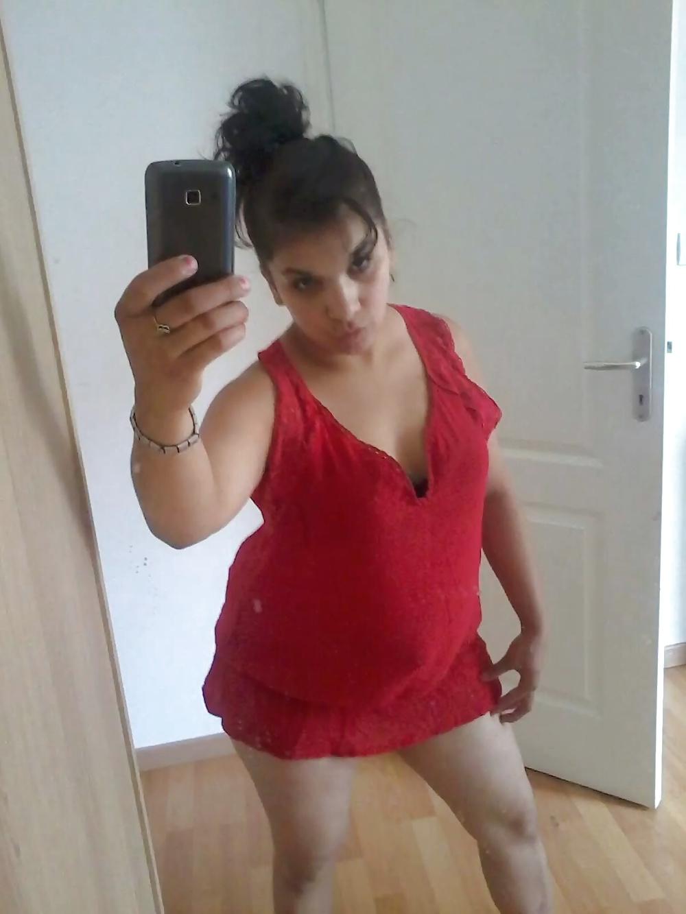 25P Beurette enceinte