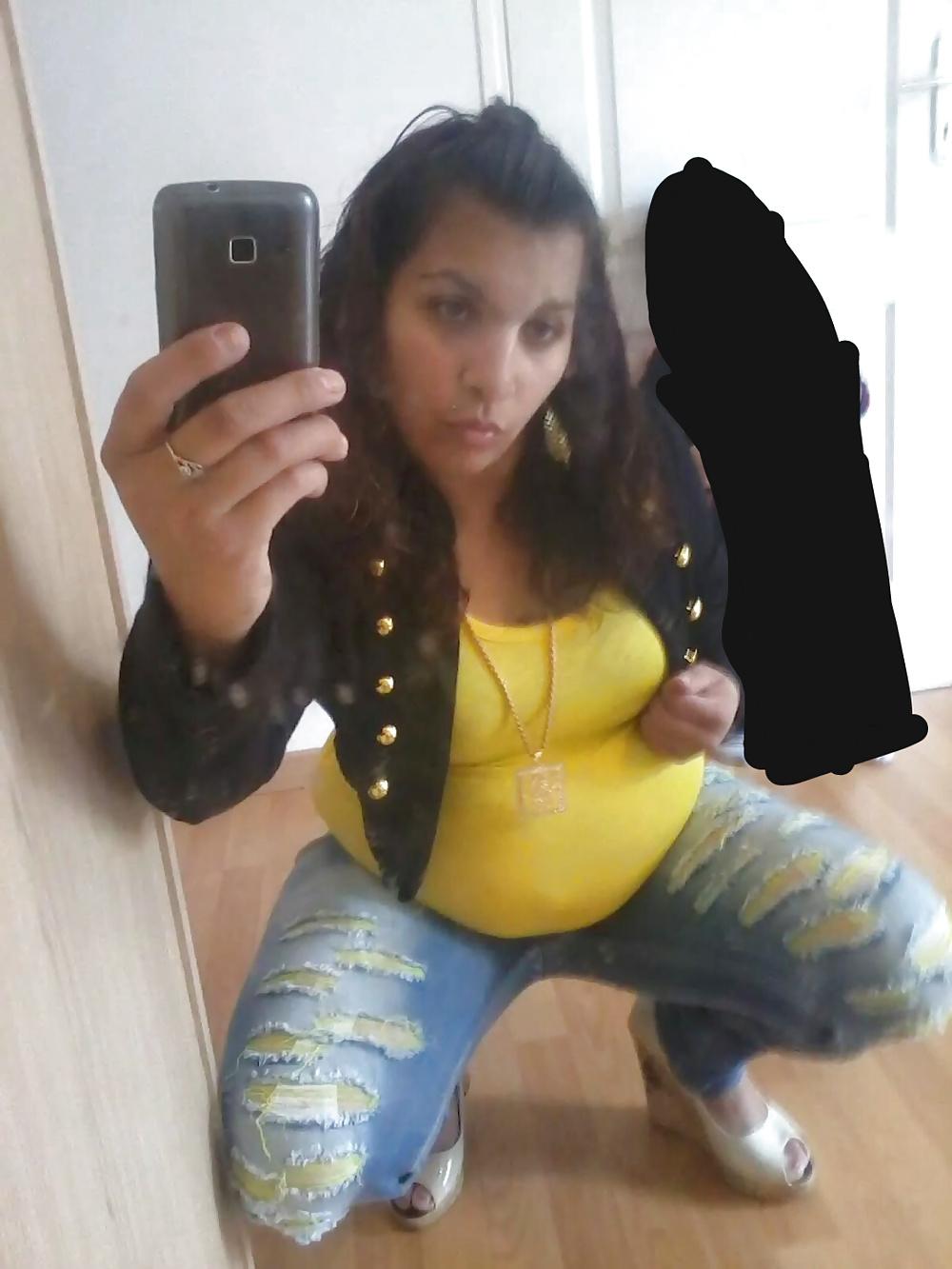 25P Beurette enceinte