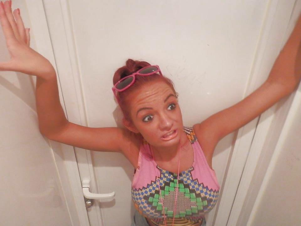 13P The massive tits on Chelsea