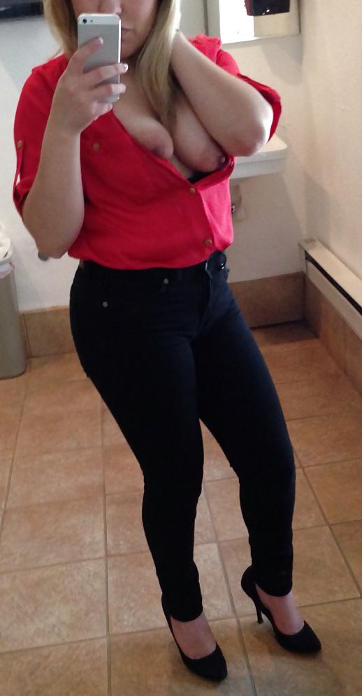 25P Selfie Amateur Babes - vol 124!