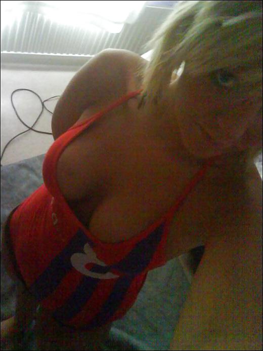 25P Busty blond uk chav slut boobs