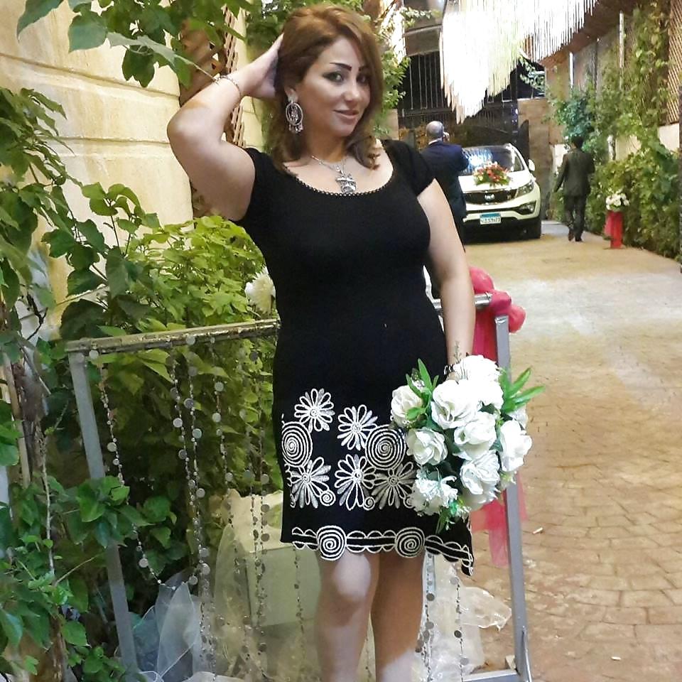 22P Egyptian Big Tits Girls of Alexandria 2 : The Milfs 