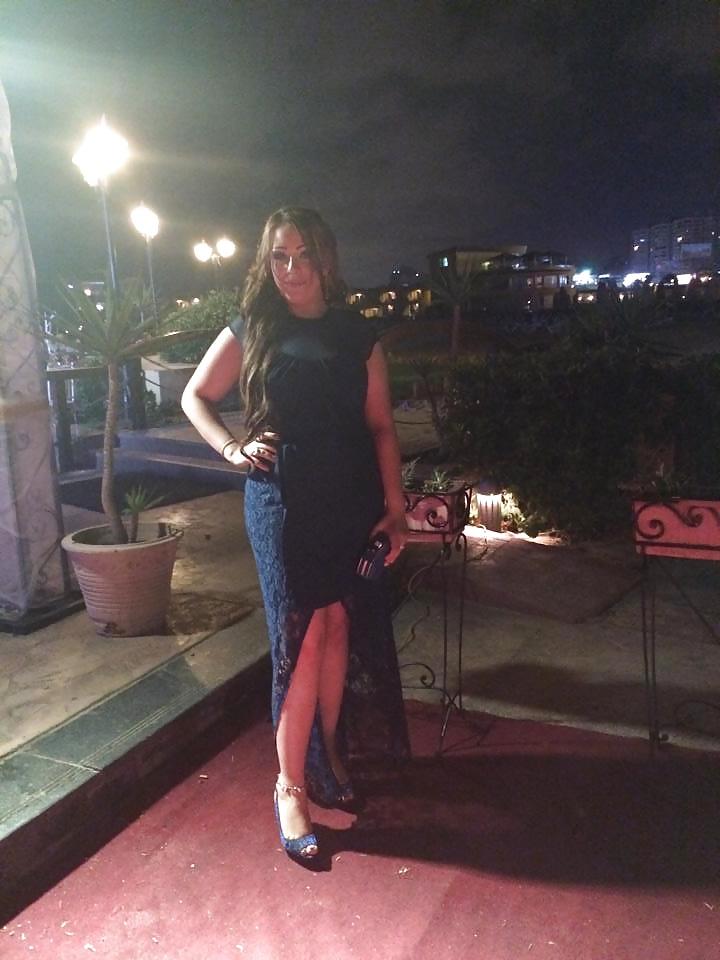 22P Egyptian Big Tits Girls of Alexandria 2 : The Milfs 