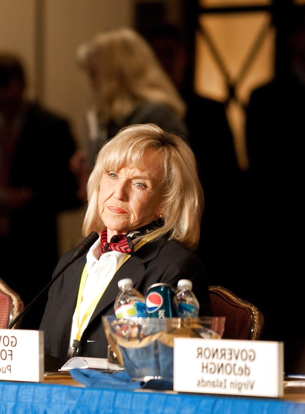 25P Love masturbating to conservative Jan Brewer
