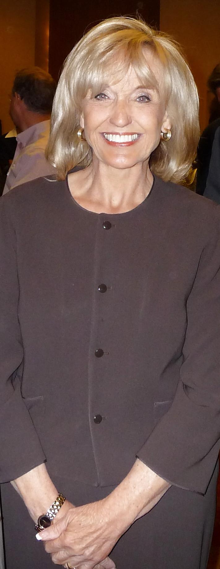 25P Love masturbating to conservative Jan Brewer