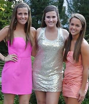 25P Facebook teen babes 18 girls dressed up (some bikinis)