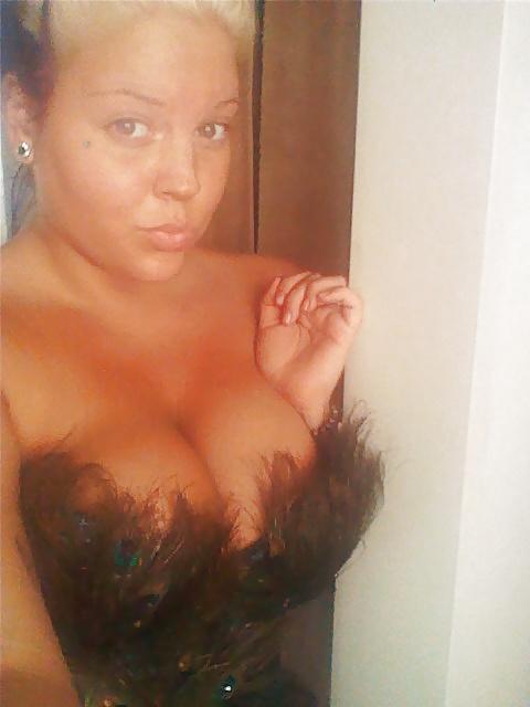 25P Sydney lockhart 757 va virginia nude big tits