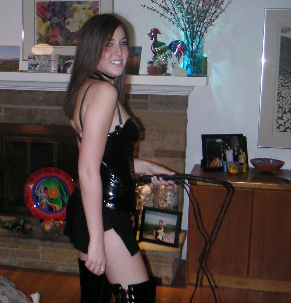 8P What you say gays, thats really nice leather girls,