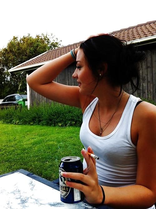 25P Smoking Babes - Trashy Chav Smokers