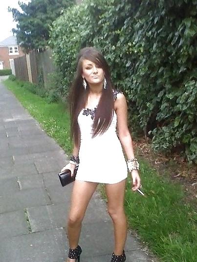 25P Smoking Babes - Trashy Chav Smokers