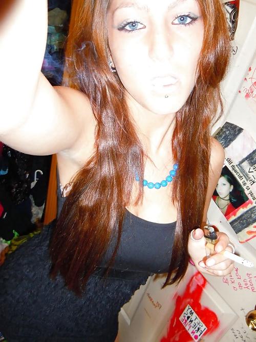 25P Smoking Babes - Trashy Chav Smokers