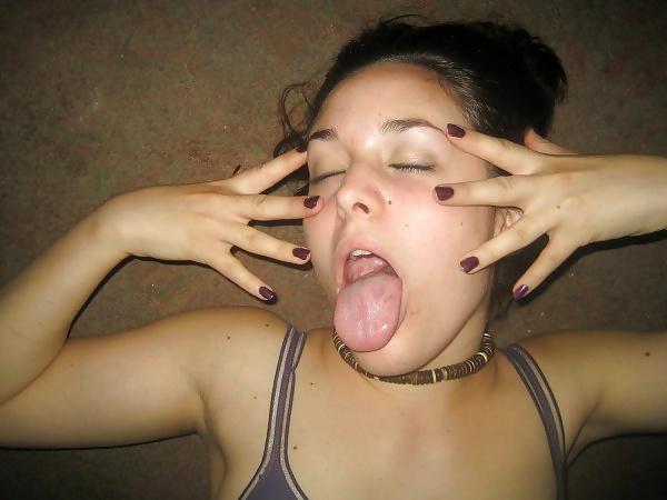 20P Young whore blowjob and likes sperm
