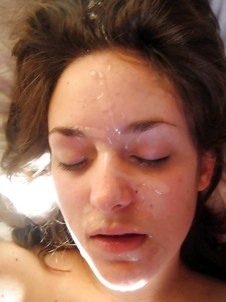 20P Young whore blowjob and likes sperm