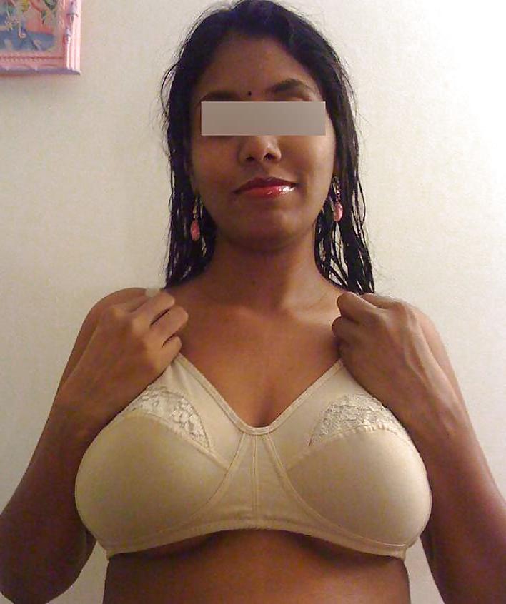 25P Indian teen nude 22