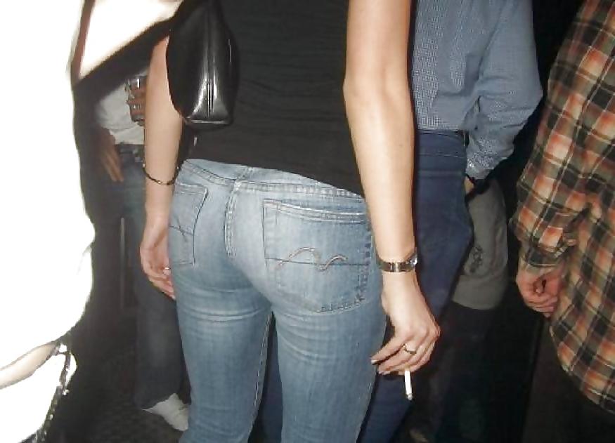 25P Babes In Jeans