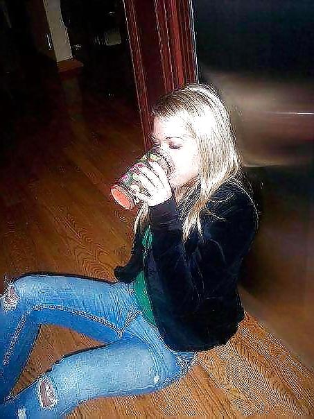 25P Babes In Jeans