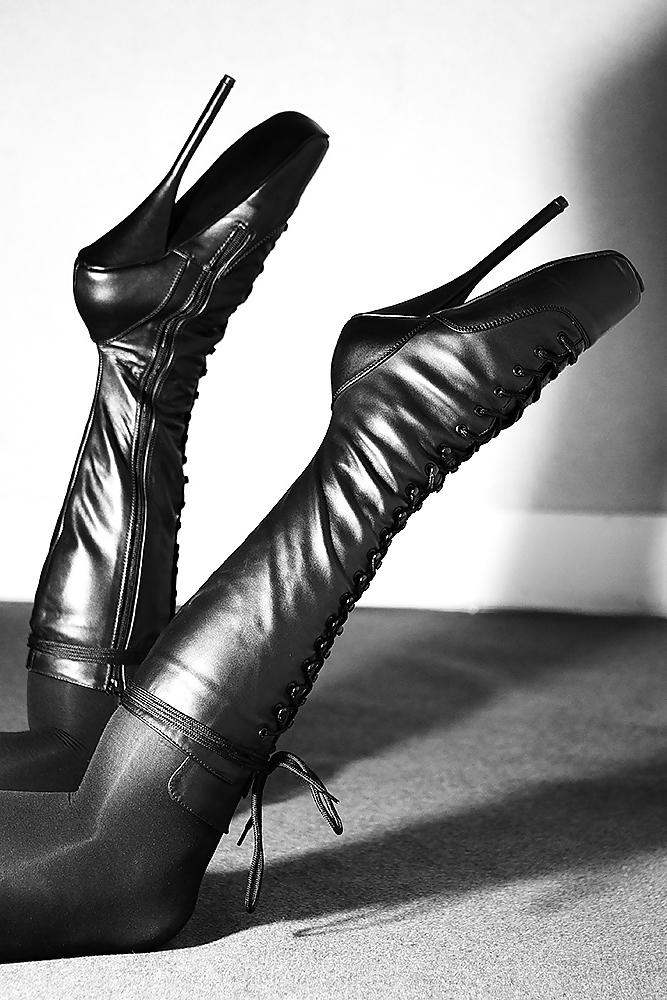 16P Ballet boots and black stockings