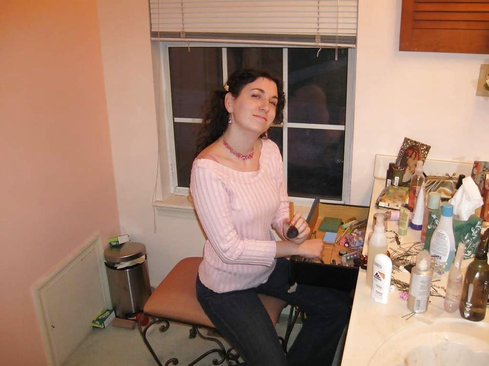 18P Web Slut Amateur Wife