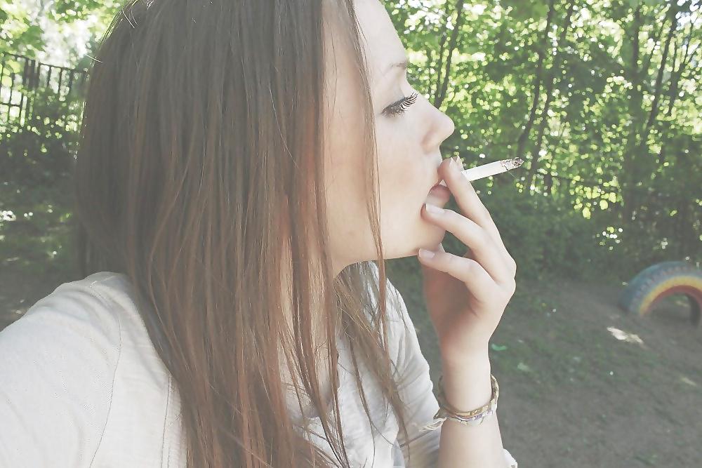 11P X hamster smoking slut