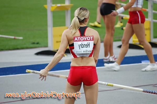 25P Hot Girls in Sports