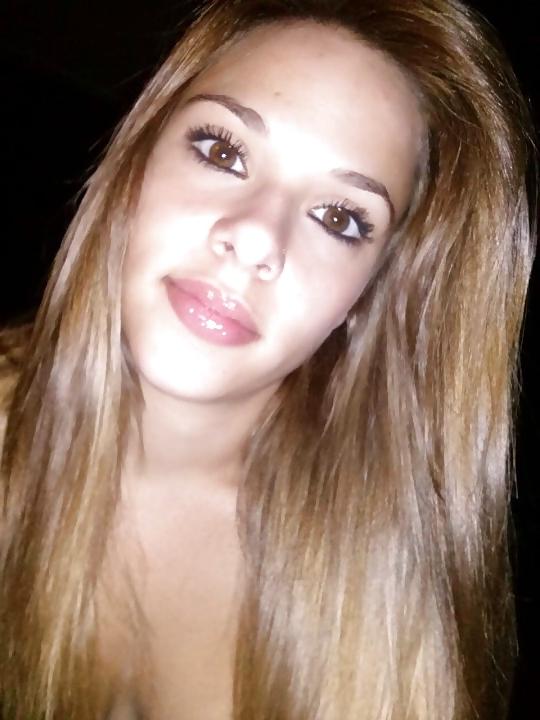 25P Cute teen babes