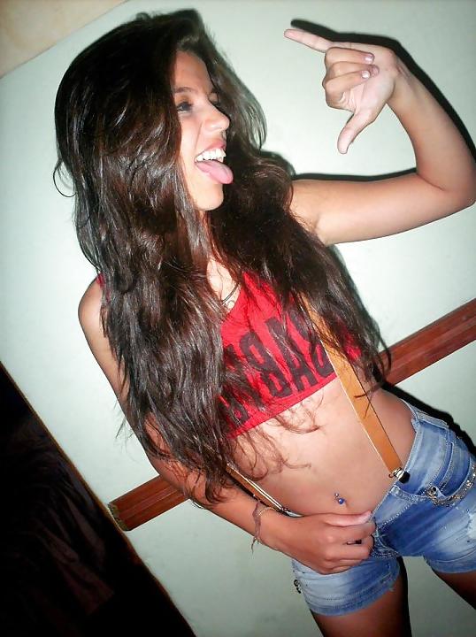 25P Cute teen babes