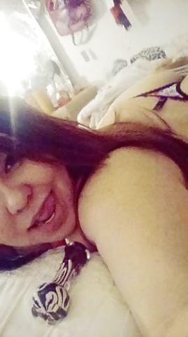 17P Smoking Stoner Girls