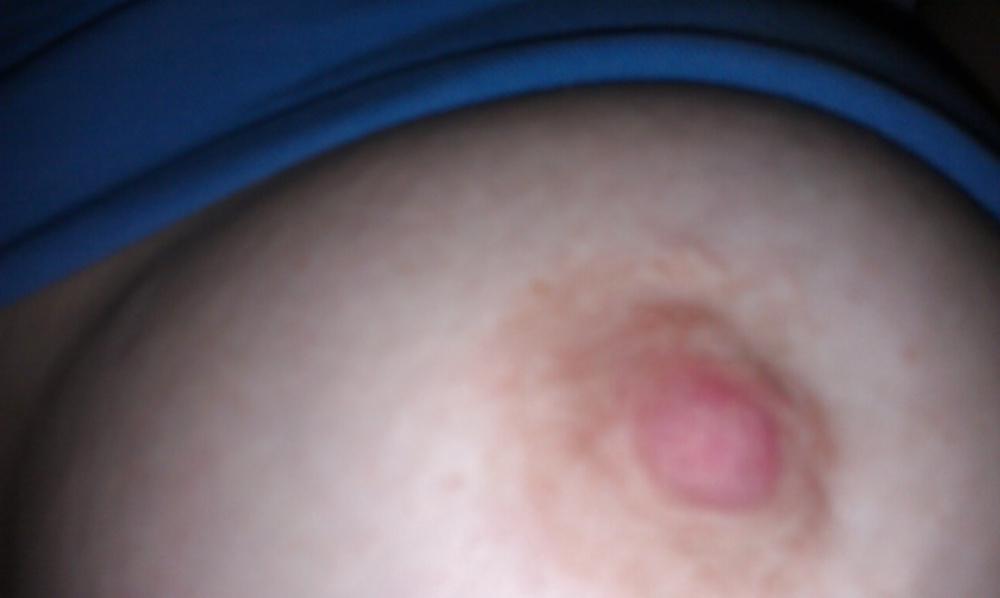 14P PRIVATE PHONE PHOTOS (HER)